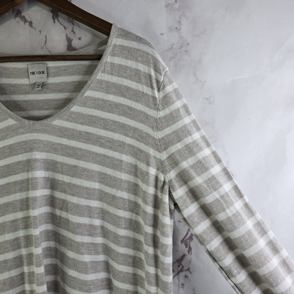 Nic + Zoe Top Womens XL Tan Black Beige Striped V Neck Long Sleeve Shirt Cotton - Picture 9 of 10